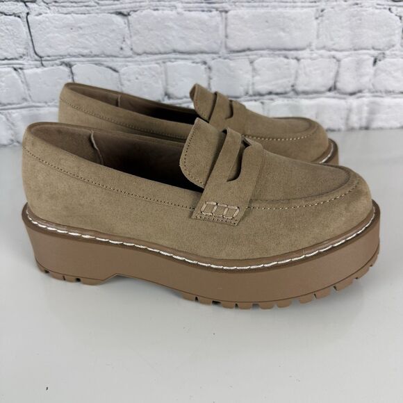 Torrid Lug Sole Penny Loafers Platform Shoes in Tan Faux Suede Women Size 7 WW - Picture 7 of 12
